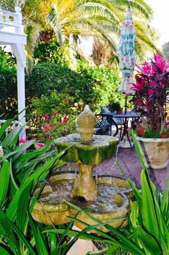 Sea Turtle Inn - photo 53