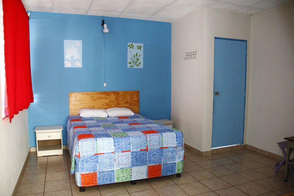 Hotel Happy House in San Salvador, El Salvador