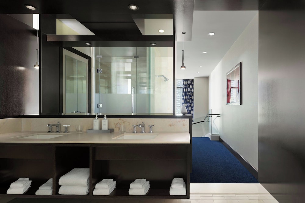 The Cosmopolitan Of Las Vegas - photo 44