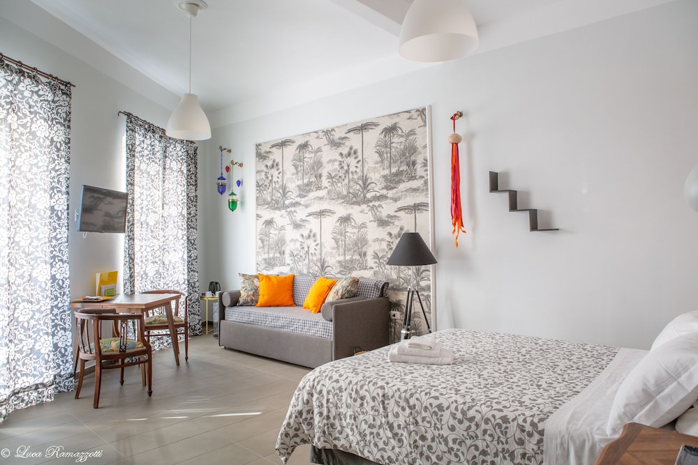 Janna 'e Mare - carbon neutral hotel in Cagliari