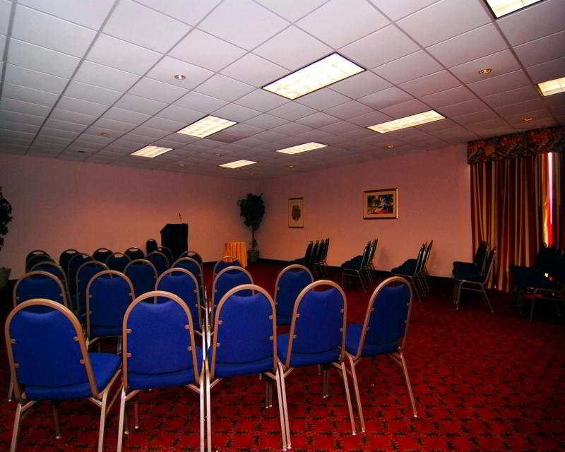 Clarion Inn Kennedy Space Center — hotel in Titusville