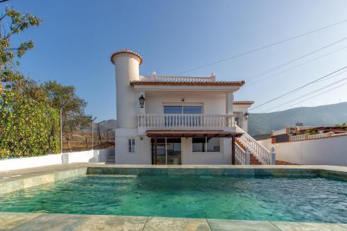 Rentitspain Cortijo Del Torreon Aire de Montanas in Motril, Spain