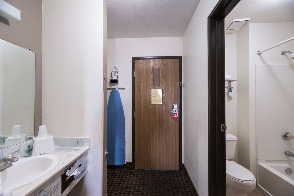 Econo Lodge Inn & Suites Williams Grand Canyon Area - photo 18