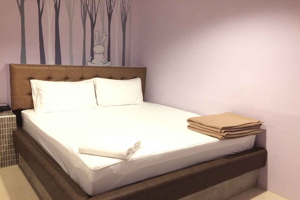 Rabbit Room — Bangkok — photo 3