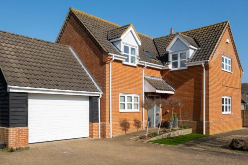 4 The Birches Aldeburgh Coastal Cottages in Aldeburgh, United Kingdom