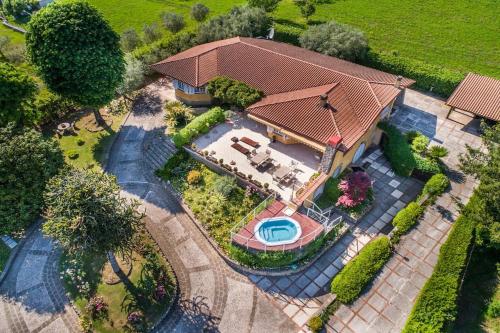 Villa Luce Casa vacanza con vista panoramica mare. — 4-Star Luxury Hotel in Velletri, Italy
