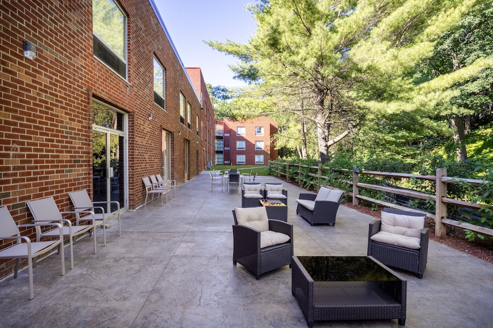 Holiday Inn Poughkeepsie by IHG - photo 41