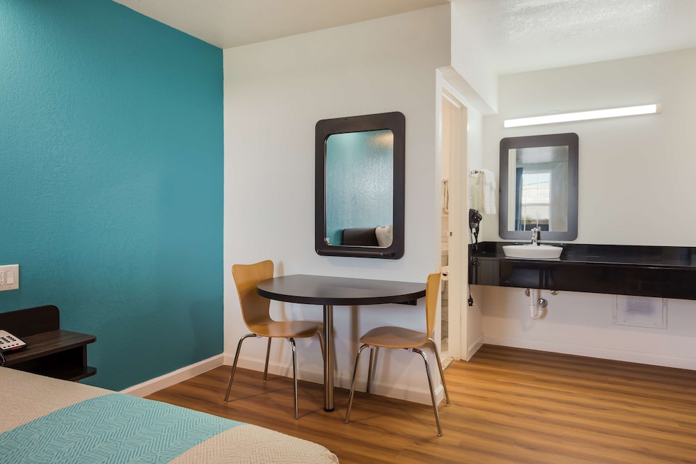 Motel 6 Temple TX - photo 19