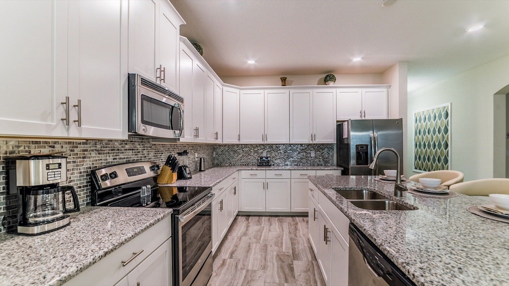 4742 Sleepy Hollow Drive - photo 14