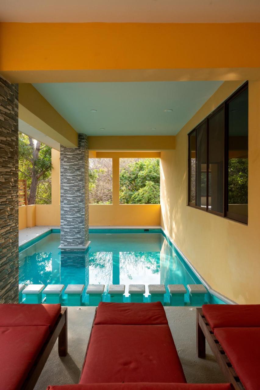 Casa Valovi 3 Min to La Punta Beach Private Heated Salty Pool — 4-Star Luxury Hotel in Brisas De Zicatela, Mexico