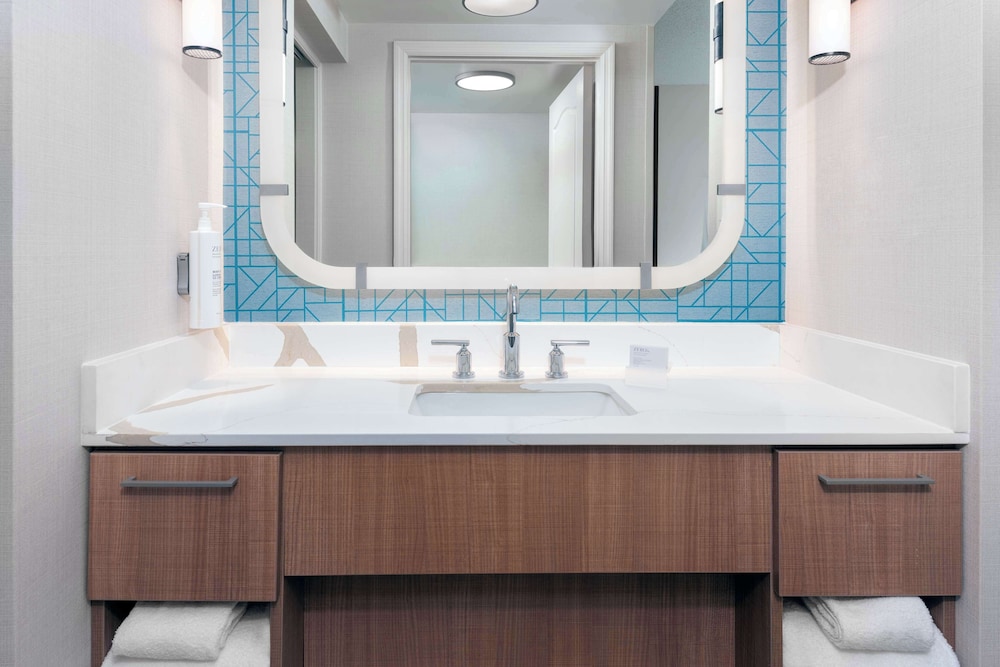Homewood Suites By Hilton Orlando Nearest Universal Studios - photo 22