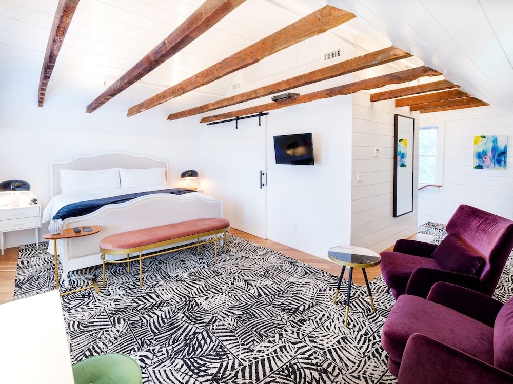American Beech Hotel - photo 16