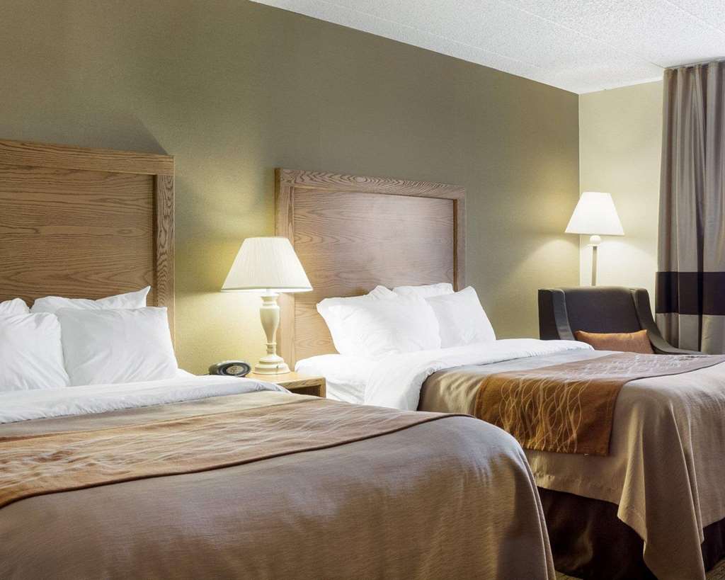 Quality Inn Bismarck I 94 - photo 17