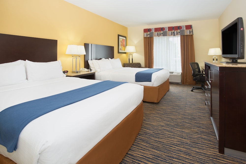 Holiday Inn Express Hotel & Suites Denver North Thornton an IHG Hotel - photo 2