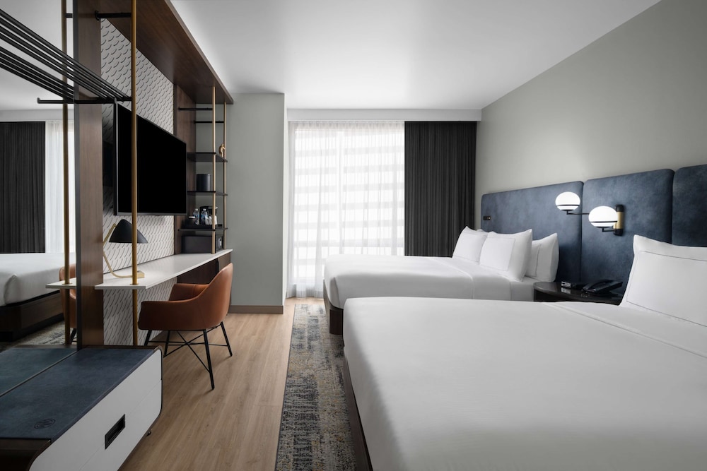 Hotel West & Main Conshohocken Philadelphia Tapestry by Hilton - photo 16