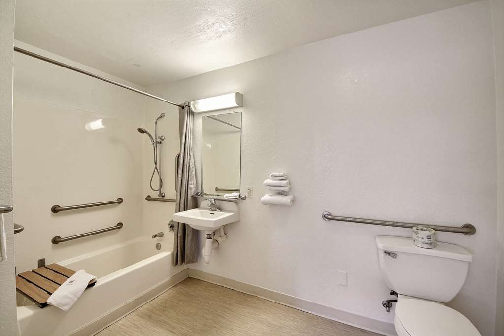 Motel 6 San Marcos TX - photo 22
