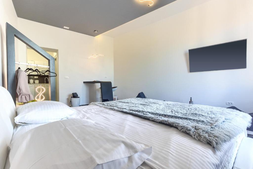 Palace Porta Argentea apartments — 4-Star Luxury Hotel in Split, Croatia