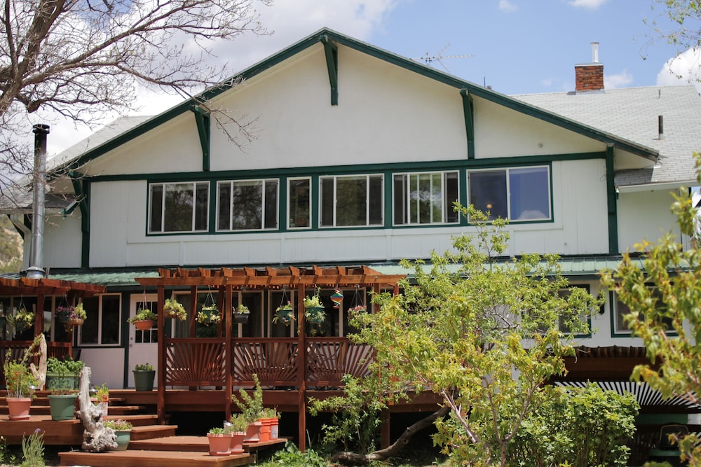 Historic Smith Hotel B&B - photo 44