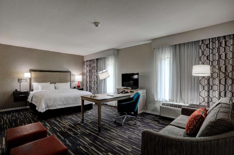 Hampton Inn & Suites Ardmore - photo 40