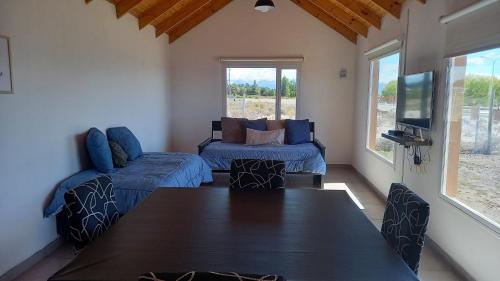 Casa costanera Lago Buenos Aires Los Antiguos — 4-Star Luxury Hotel in Los Antiguos, Argentina