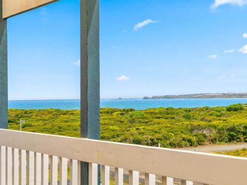 Kahakai - carbon neutral hotel in Unknown City