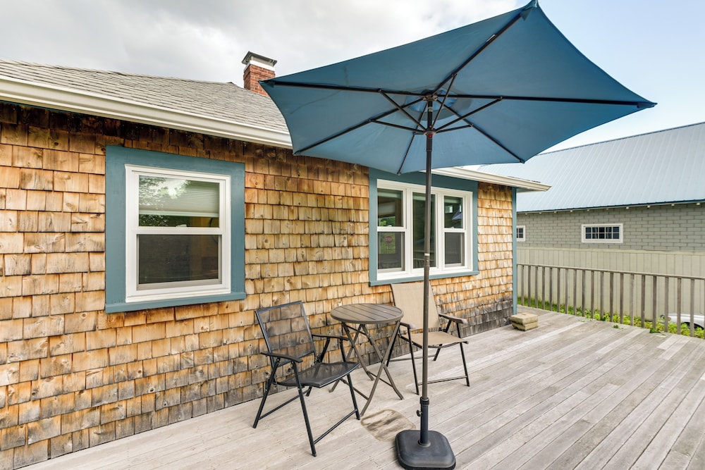 Pet Friendly Maine Cottage By Northern Bay 19319296 — Penobscot