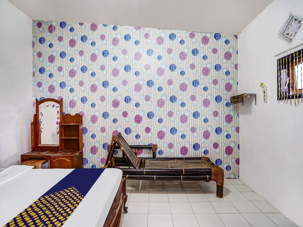 Hotel O Syariah Desa Wisata Lembah Gunung Tumpeng in Pasuruan, Indonesia