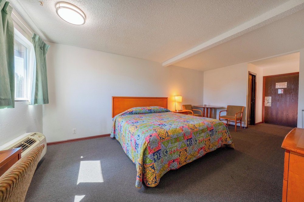 Unicorn Inn by OYO Portland - photo 18