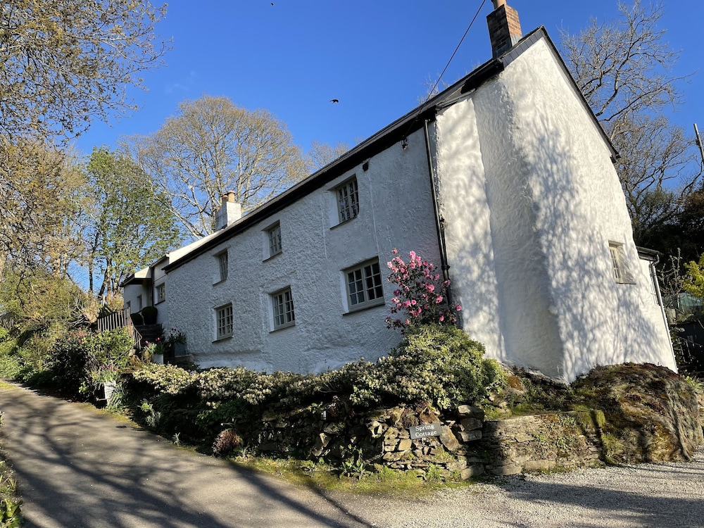 Spring Cottage B&B — 4-Star Luxury Hotel in Truro, United Kingdom