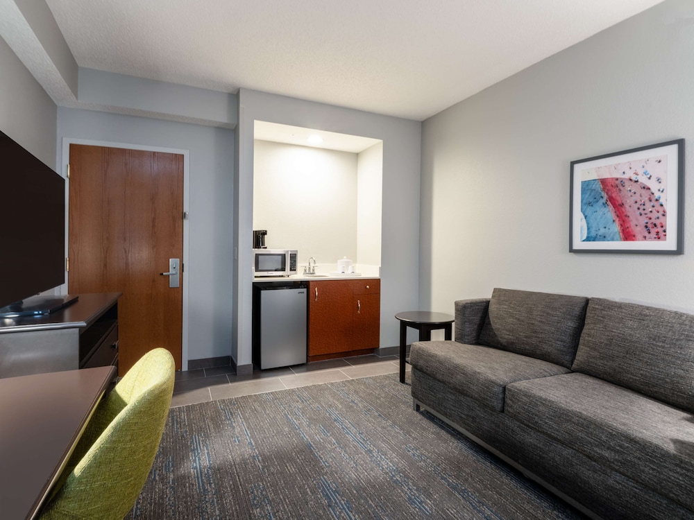 Hampton Inn West Palm Beach Florida Turnpike - photo 26