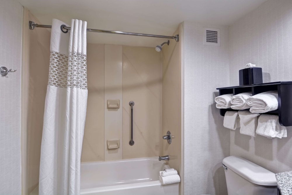 Hampton Inn Mobile East Bay Daphne - photo 19