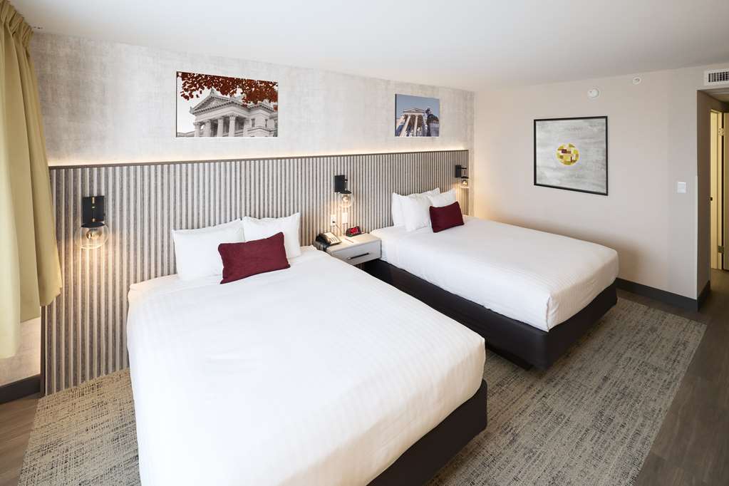 Gateway Hotel and Conference Center - photo 5