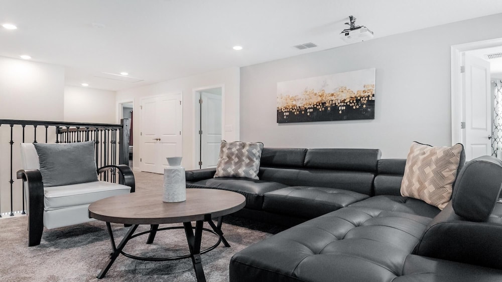 Storey Lake 10BR with Pool SPA Game Room WaterPark - photo 12