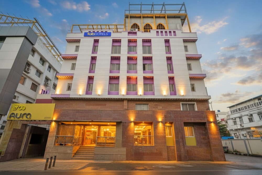 Fabhotel Aura Inn - last minute hotel in Bengaluru
