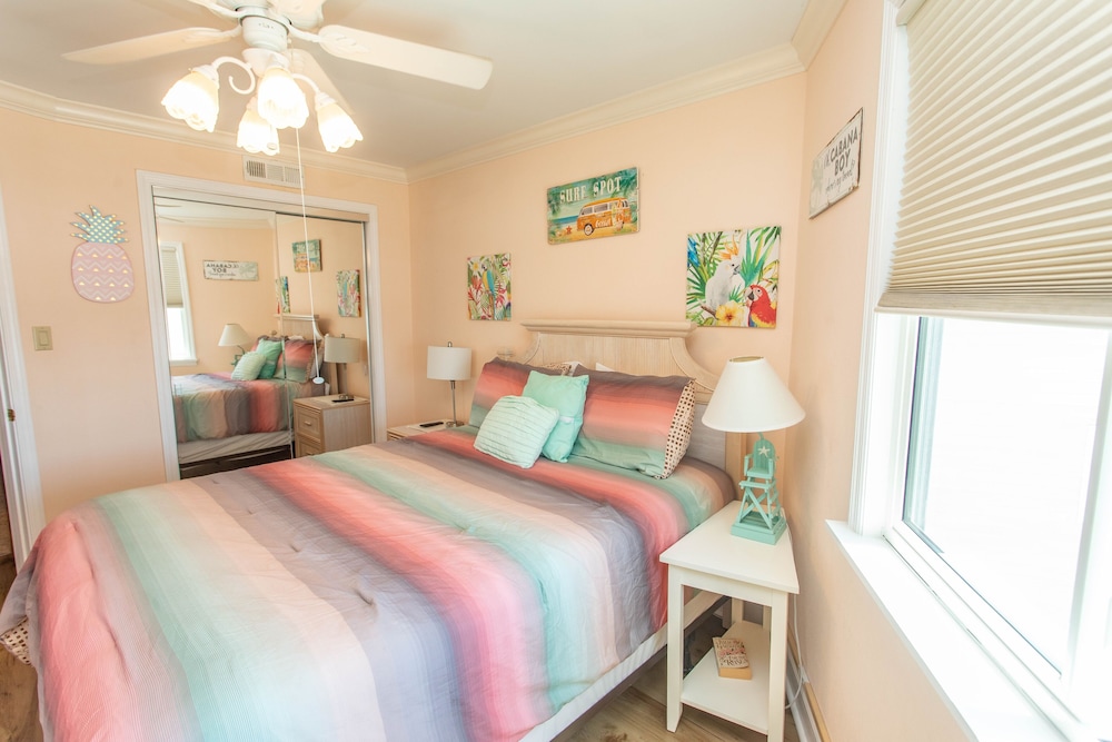 Royal Garden Resort 401 3 Bedroom Condo by Redawning - photo 8