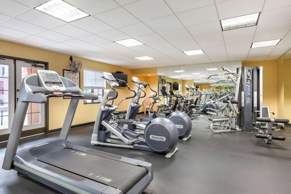 Hilton Vacation Club Varsity Club Tucson - photo 37