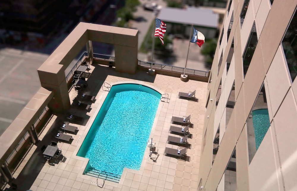 Homewood Suites Houston Downtown - photo 25