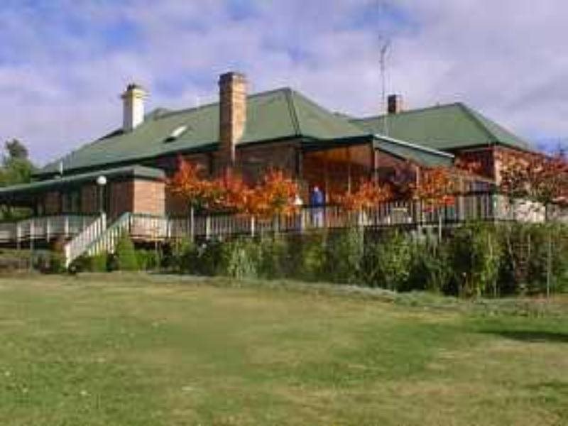 Heronswood House — 4-Star Luxury Hotel in Moss Vale, Australia