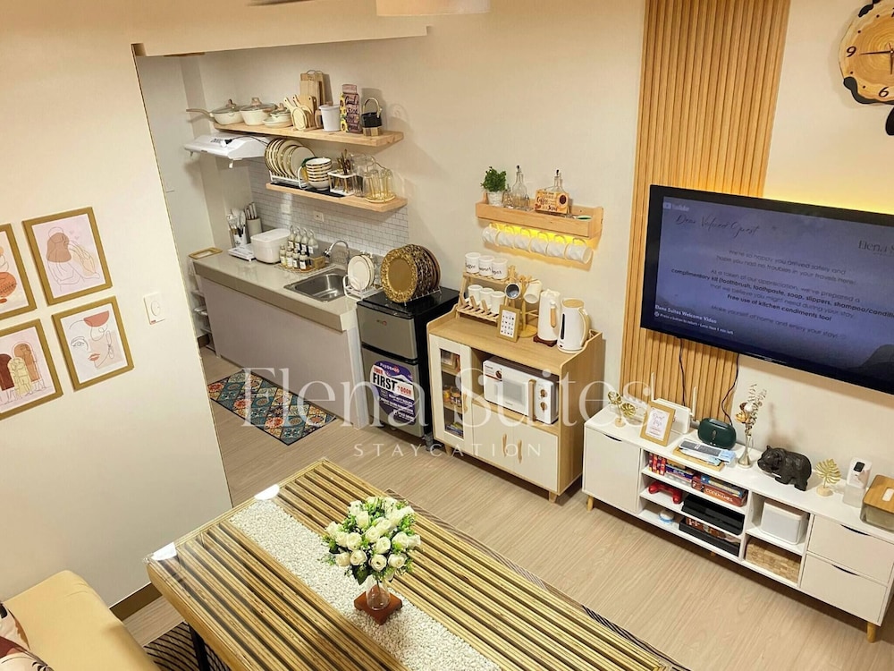 Aesthetic Cozy Stay with PS4 Netflix Coffee Nook Elena Suites Staycation — 4-Star Luxury Hotel in Manila, Philippines