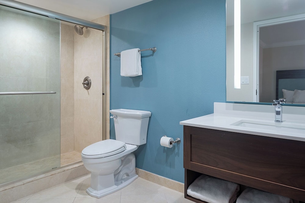 The Atlantic Suites on the Ave - photo 35