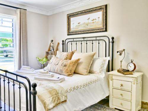 dk villas 4 Riverview Hout Bay