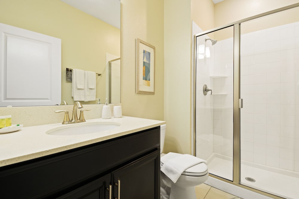 Four Bedrooms w Pool Townhome 4841 - photo 21
