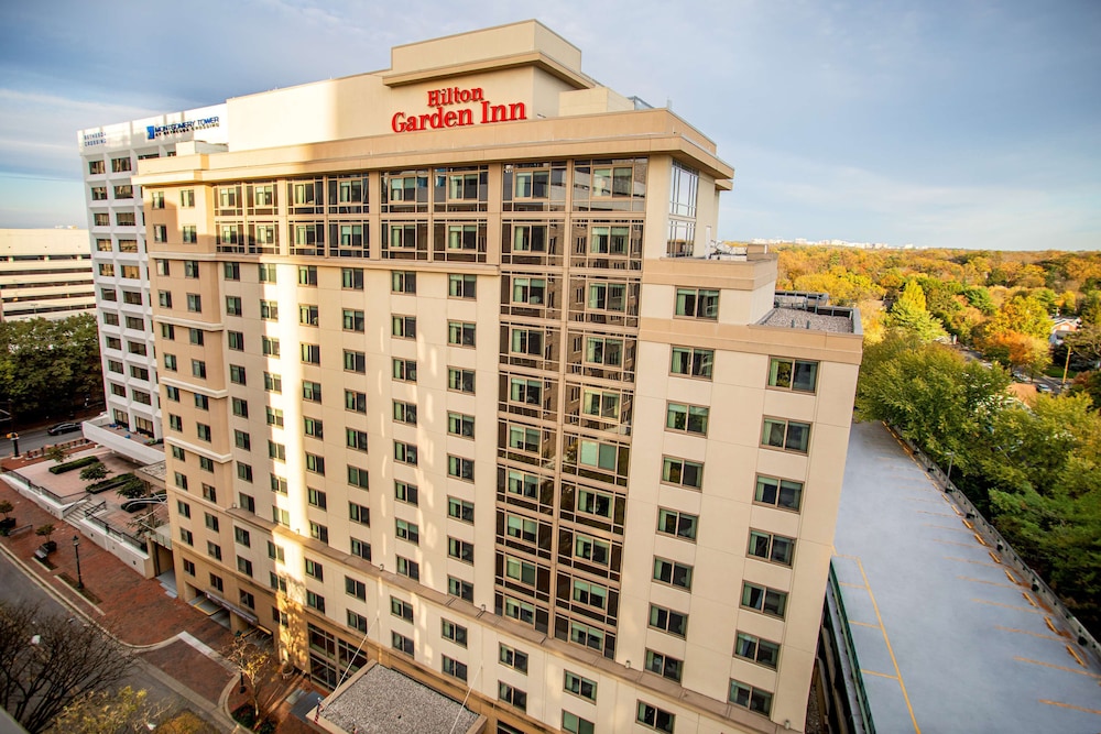 Hilton Garden Inn Bethesda Downtown - featured photo