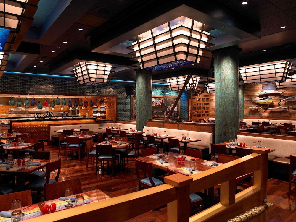 מזון ומשקאות