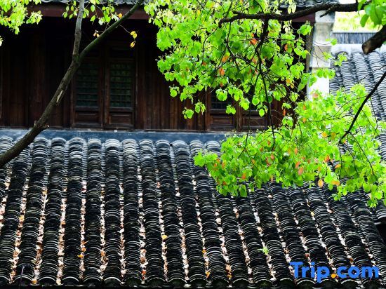 Shaoxing Jianhu Huanglong Brilliant Resort Hotel — 4-Star Luxury Hotel in Shaoxing, People's Republic of China