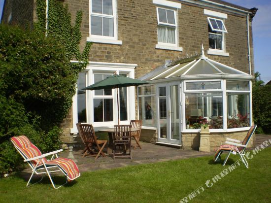 Dowfold House Bed & Breakfast — 4-Star Luxury Hotel in Crook, United Kingdom