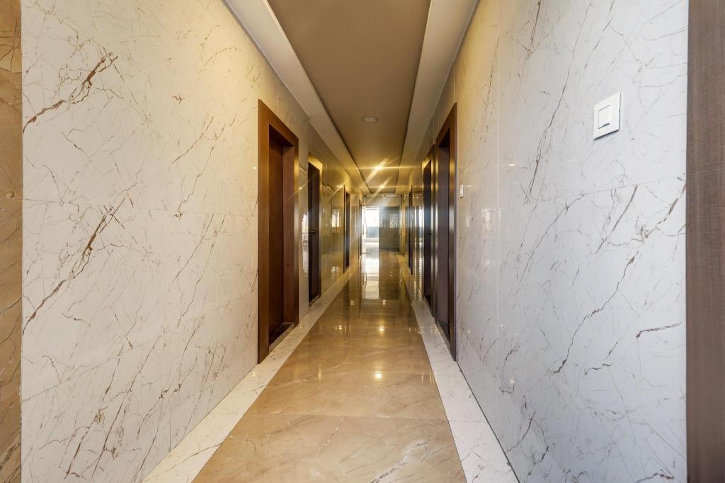 Super Collection O Emara Delight Executives Rooms — 4-Star Luxury Hotel in Bengaluru, India