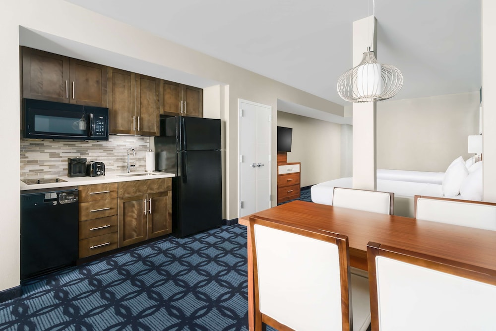 Homewood Suites by Hilton Myrtle Beach Oceanfront - photo 9