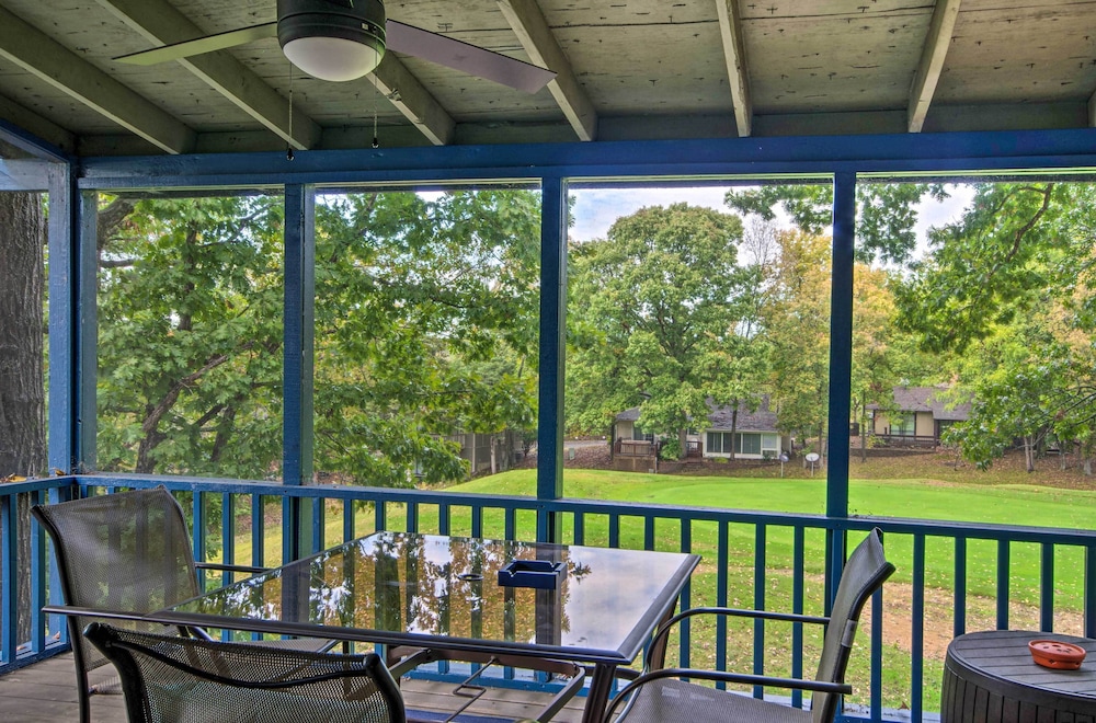 Deck Fire Pit: Margaritaville Resort Home - photo 8