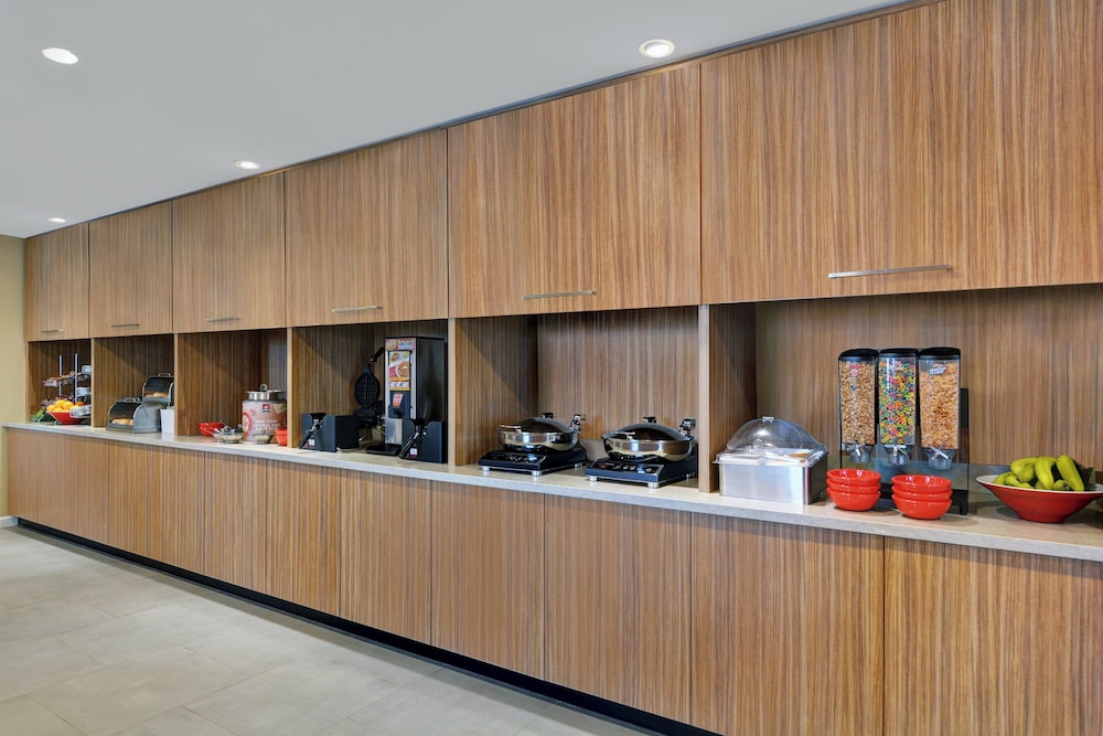 TownePlace Suites by Marriott Indianapolis Downtown - photo 44